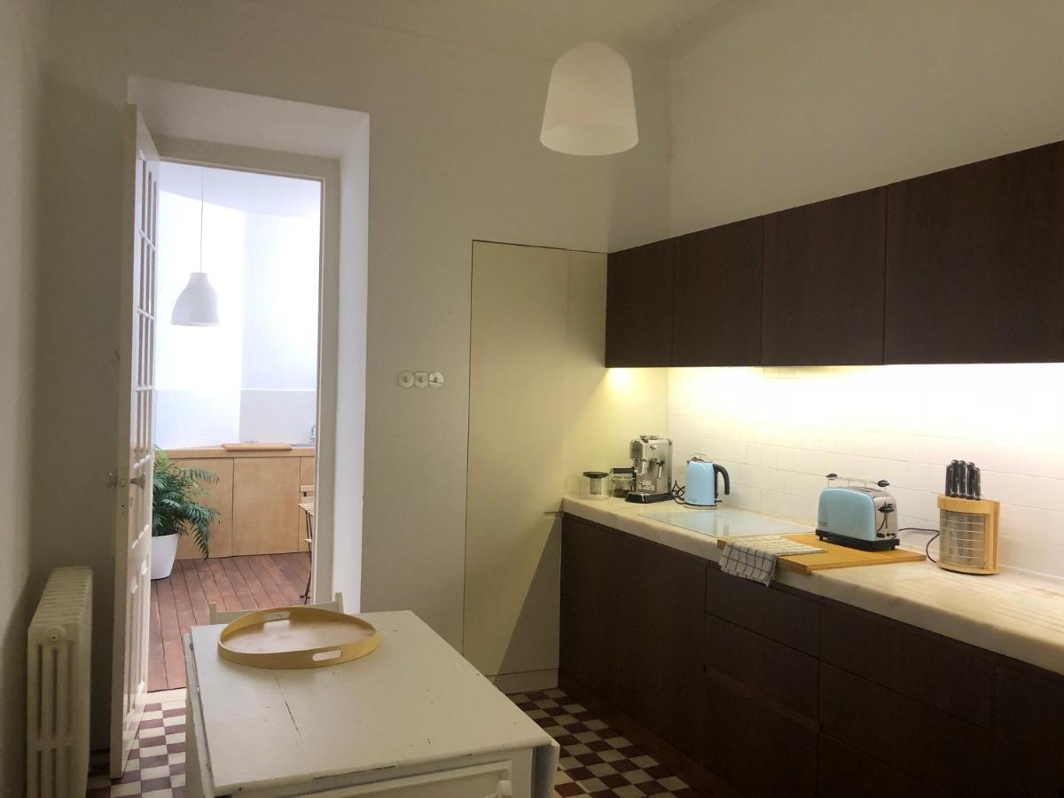 Rua Tenente Campos Rego, Ground Floor 科英布拉 外观 照片