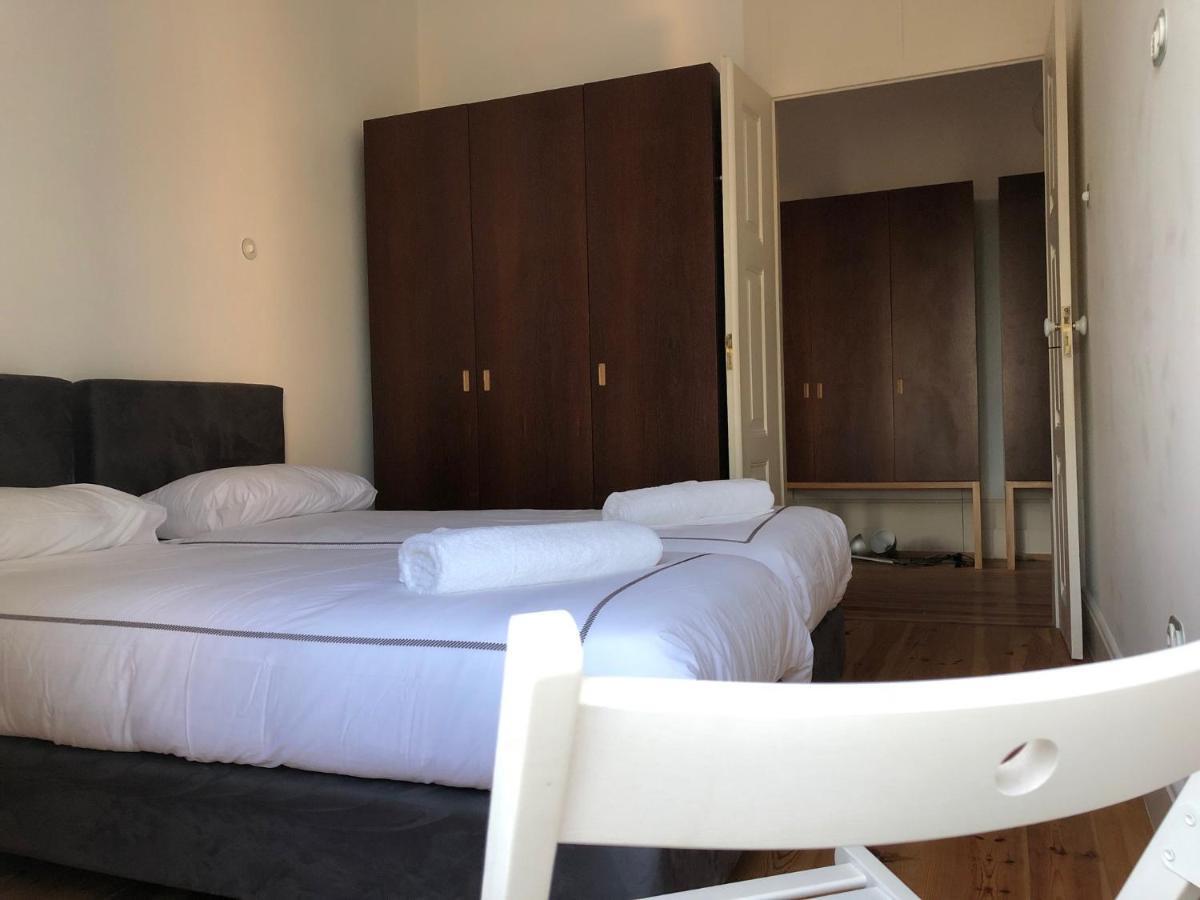 Rua Tenente Campos Rego, Ground Floor 科英布拉 外观 照片